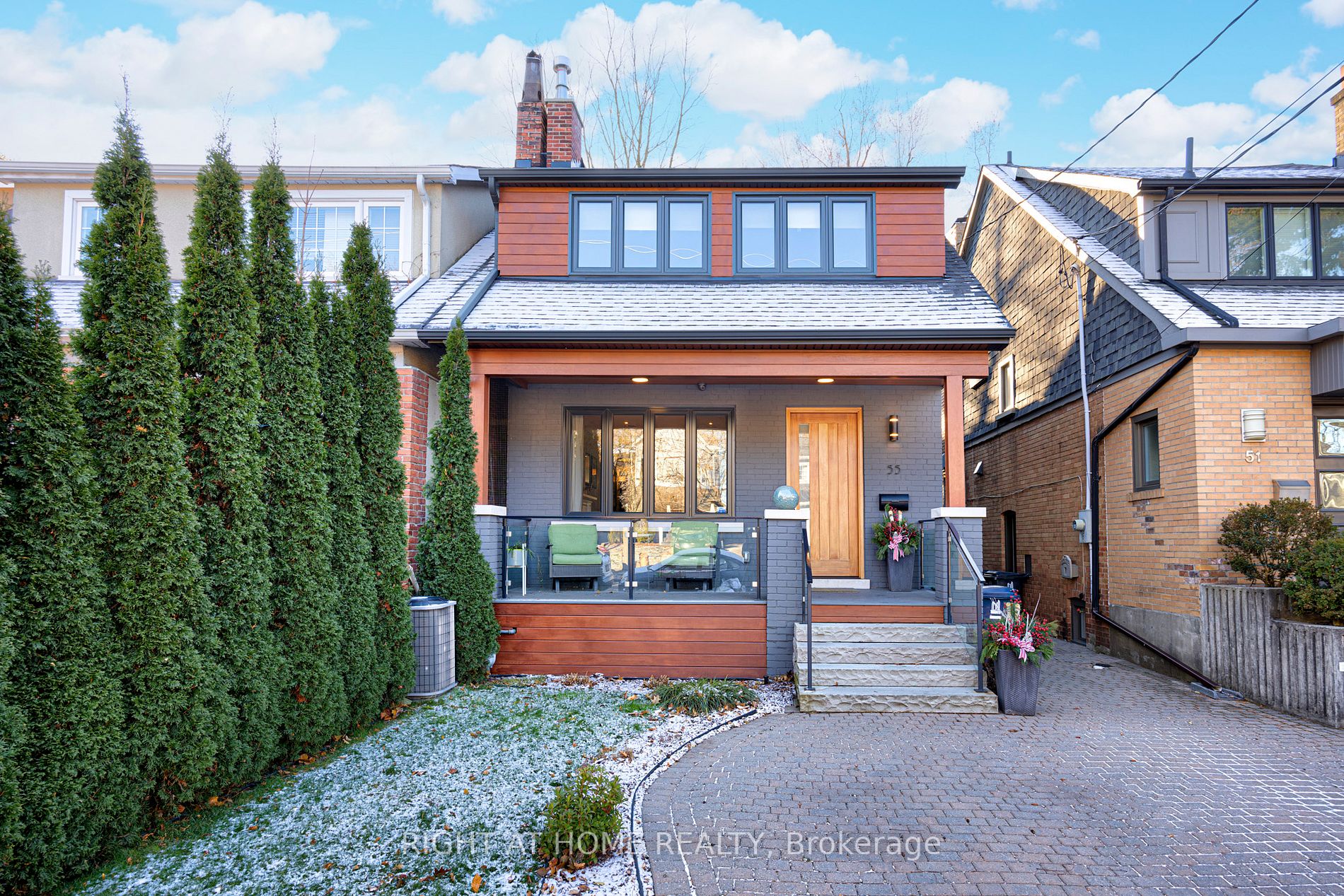 55 Stibbard Ave