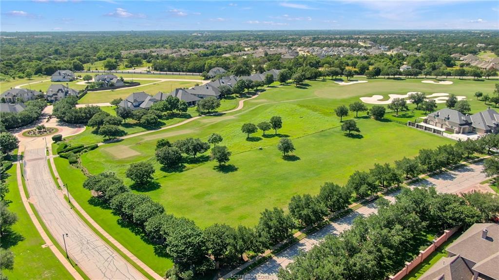 5005 Miramont Circle