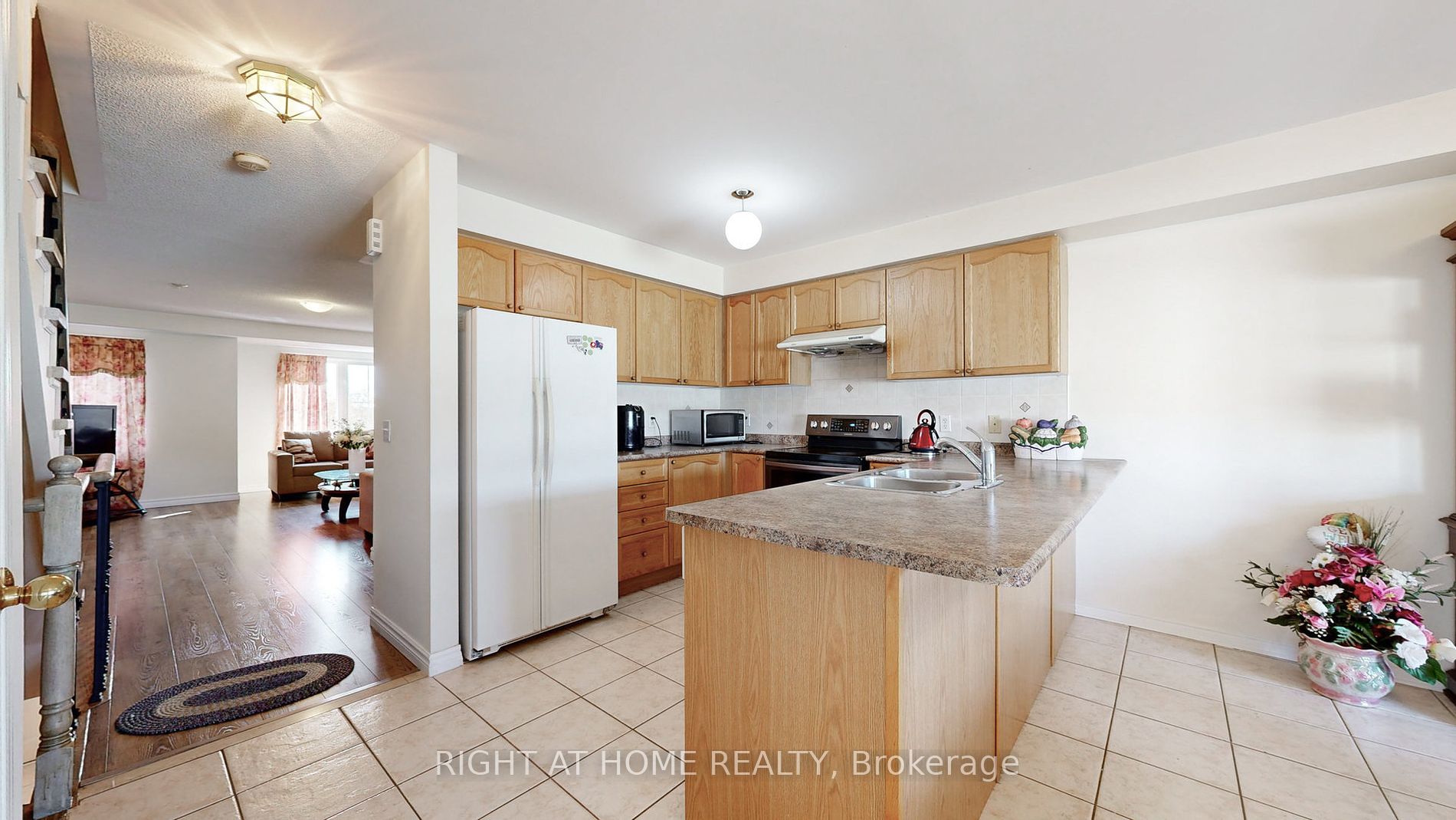 38 Jenkinson Way 131