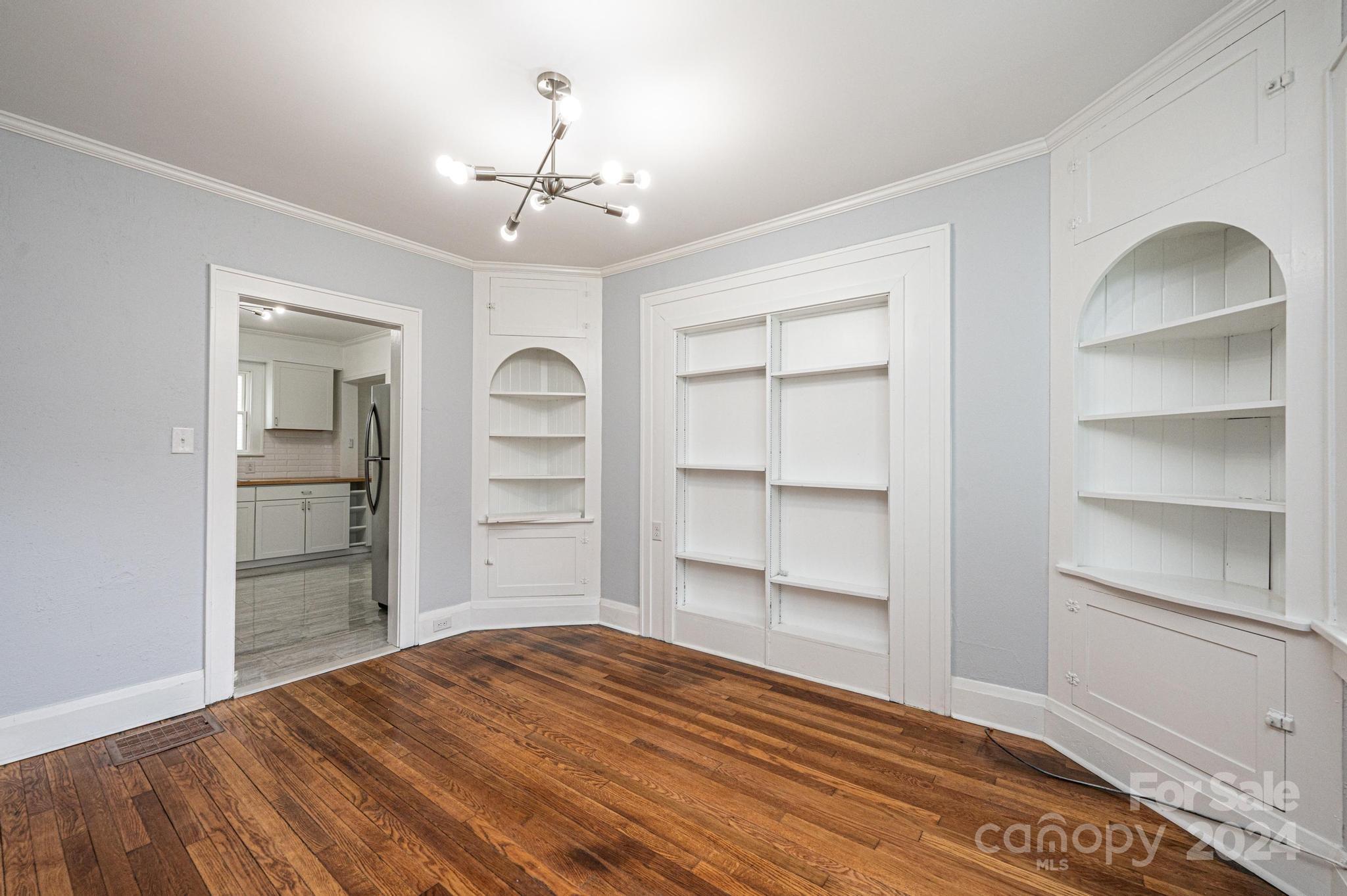 332 2nd Street Place SE