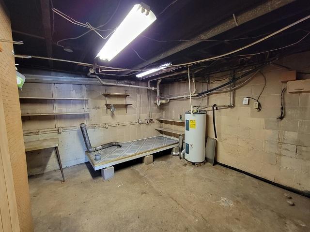 1972 W Chub Lake Road