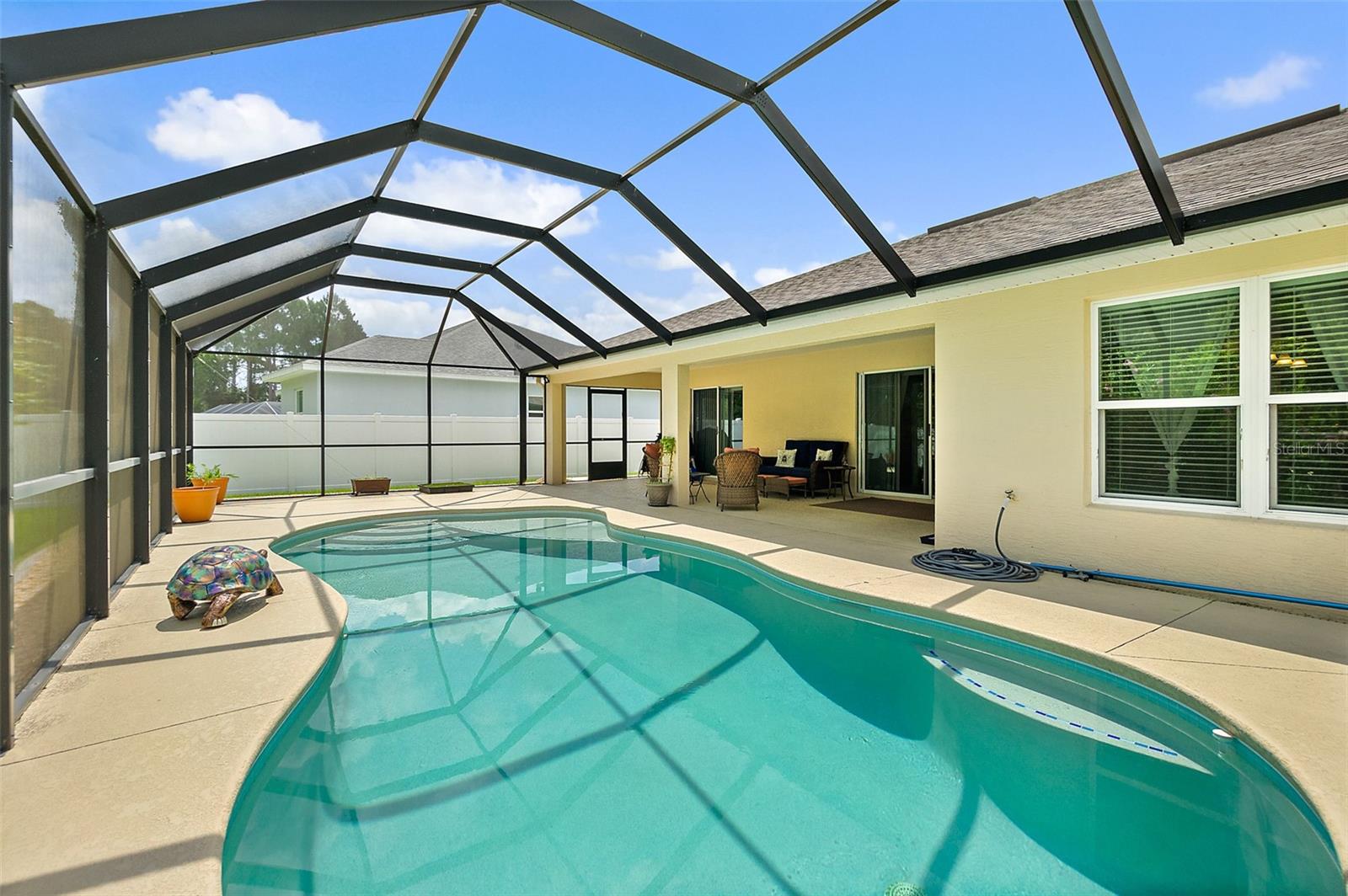 35 Fernmill Lane