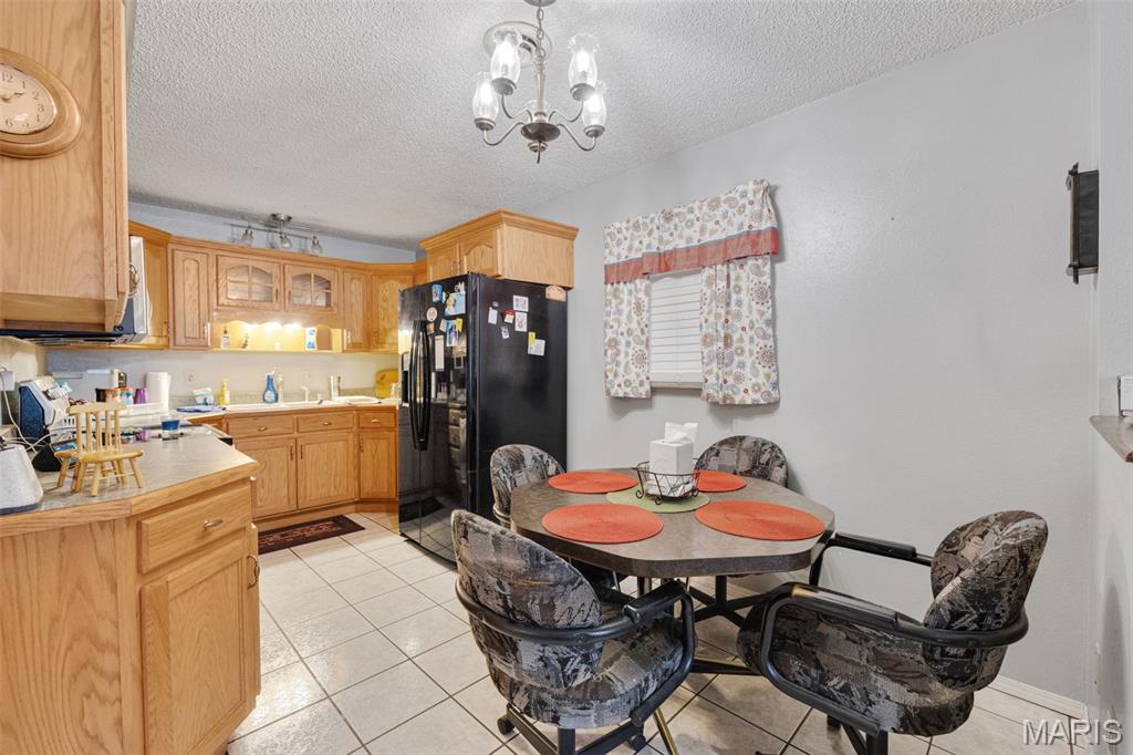 10023 Liberty ` Road