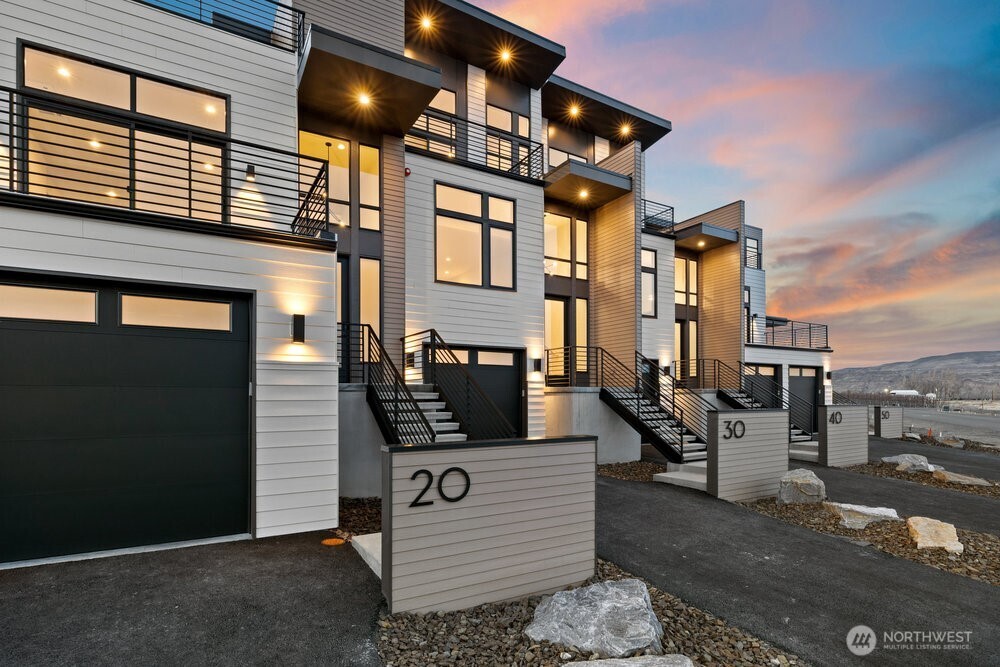 20 Chinook Drive
