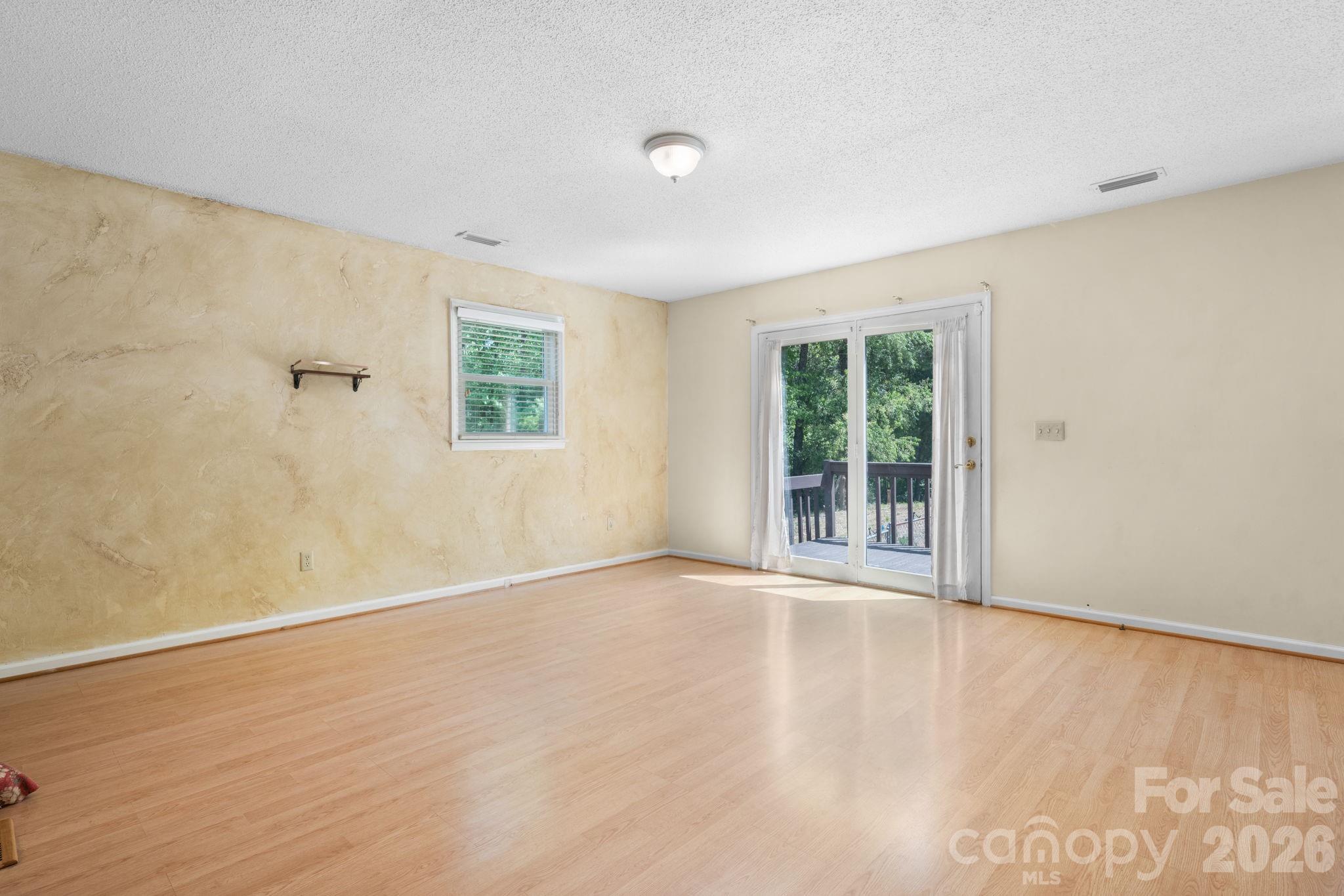 2113 White Pine Drive