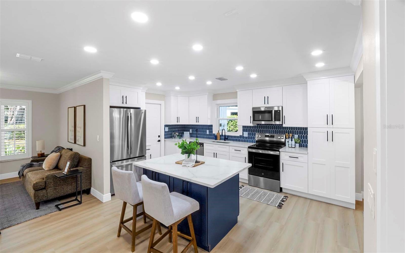 11201 Hidden Valley Drive