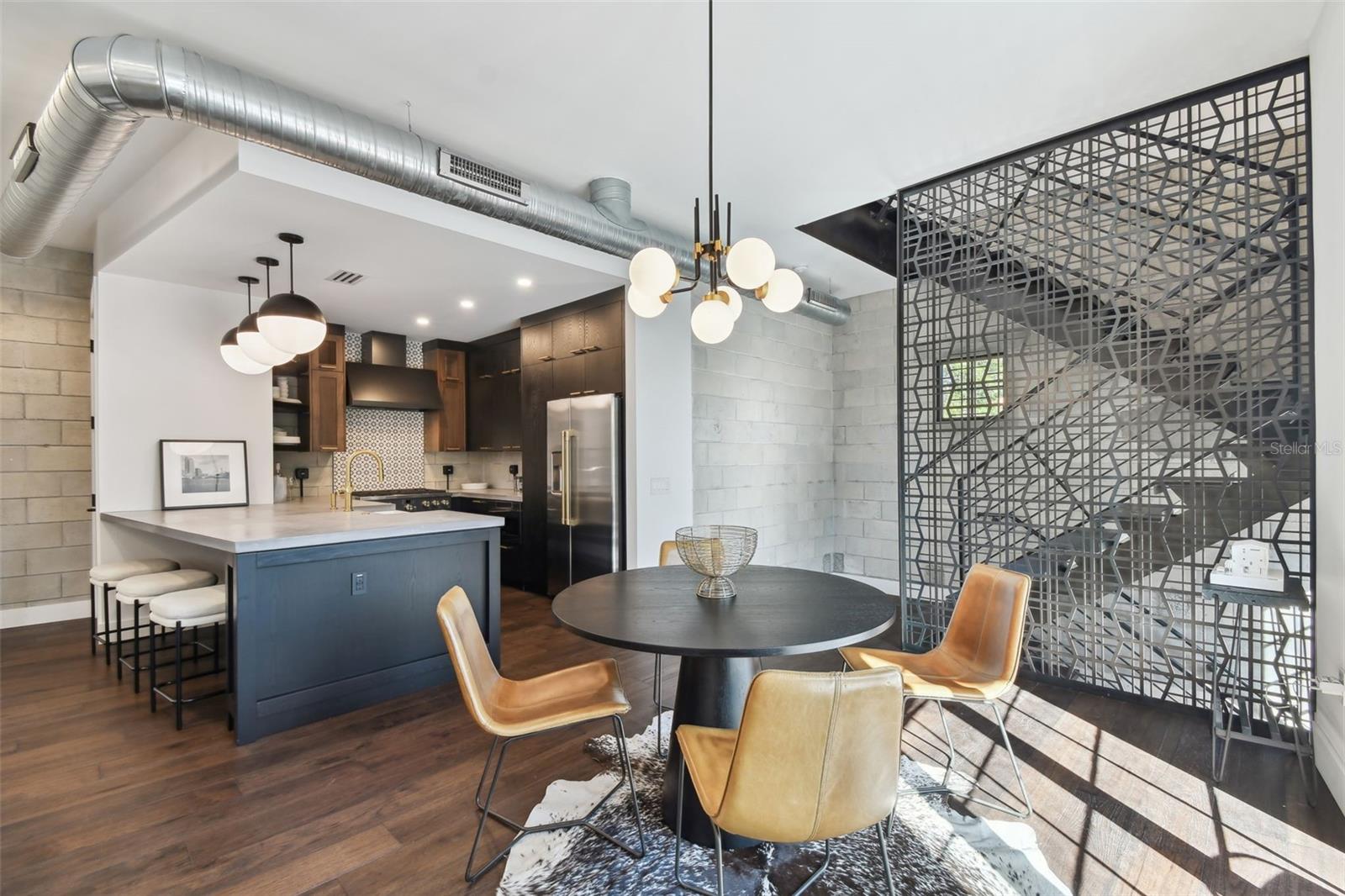 1312 W Azeele Street 1