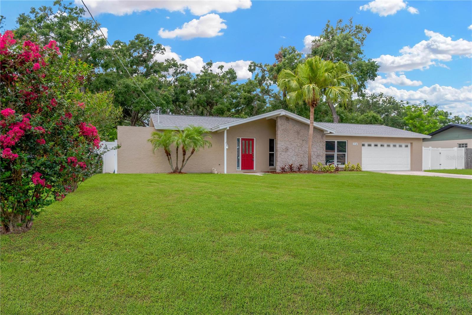704 Childers Loop
