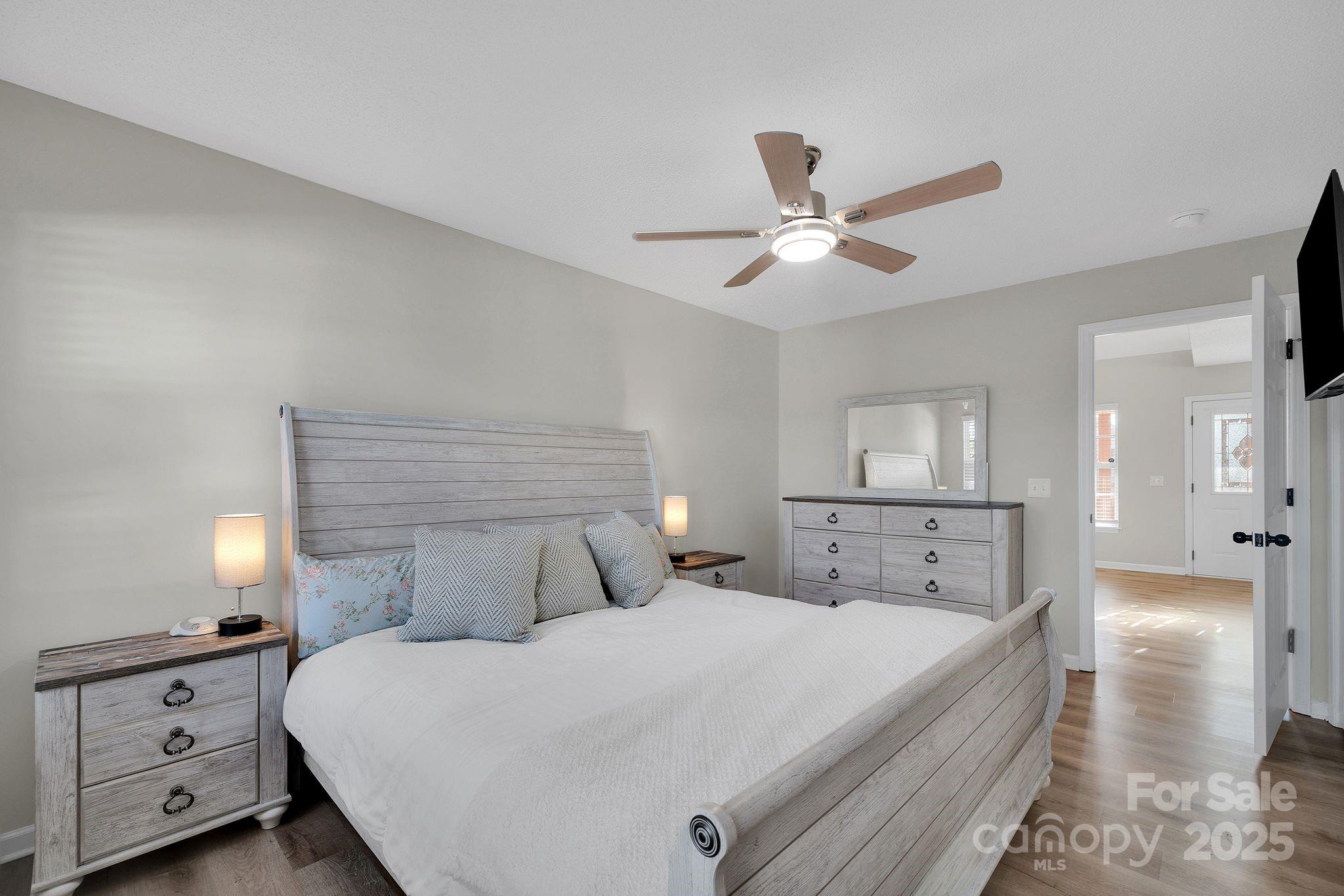 7713 Red Robin Trail