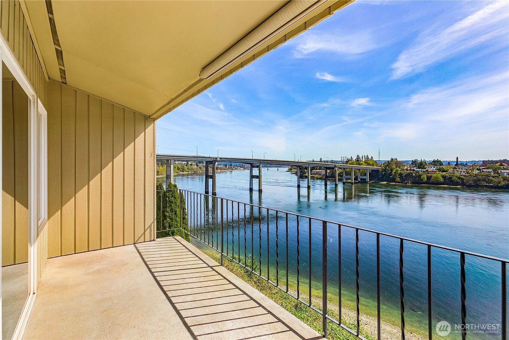 525 Lebo Boulevard C-6