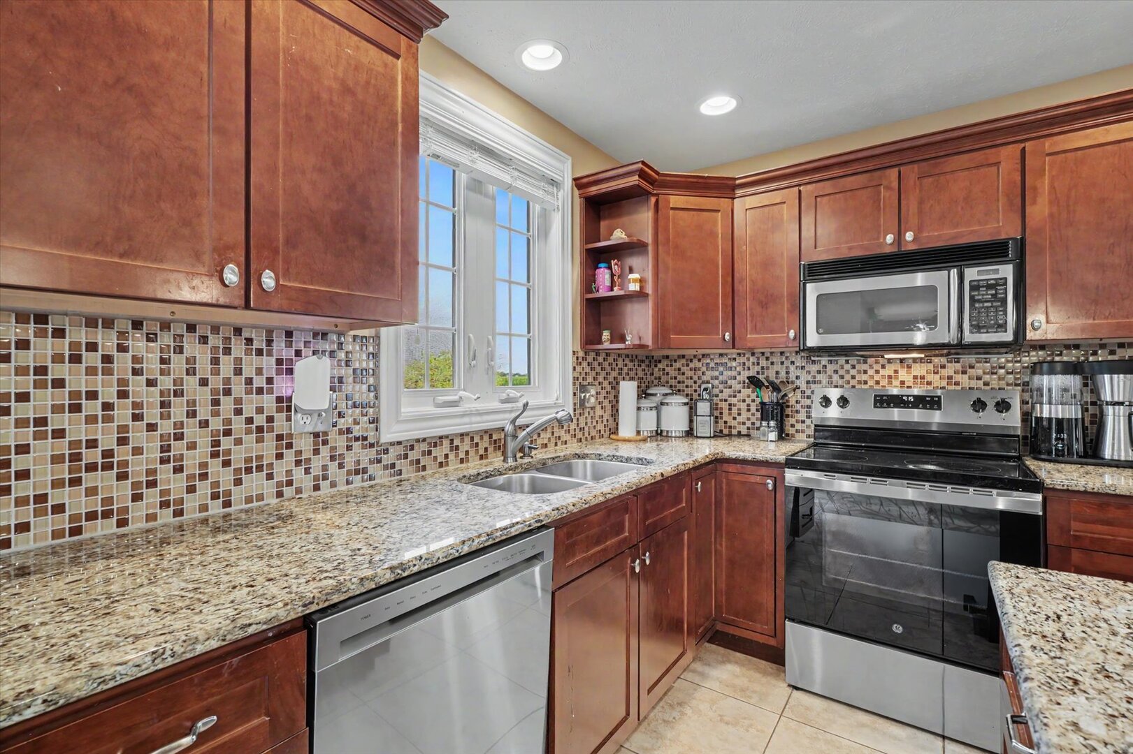 2101 Talans Drive