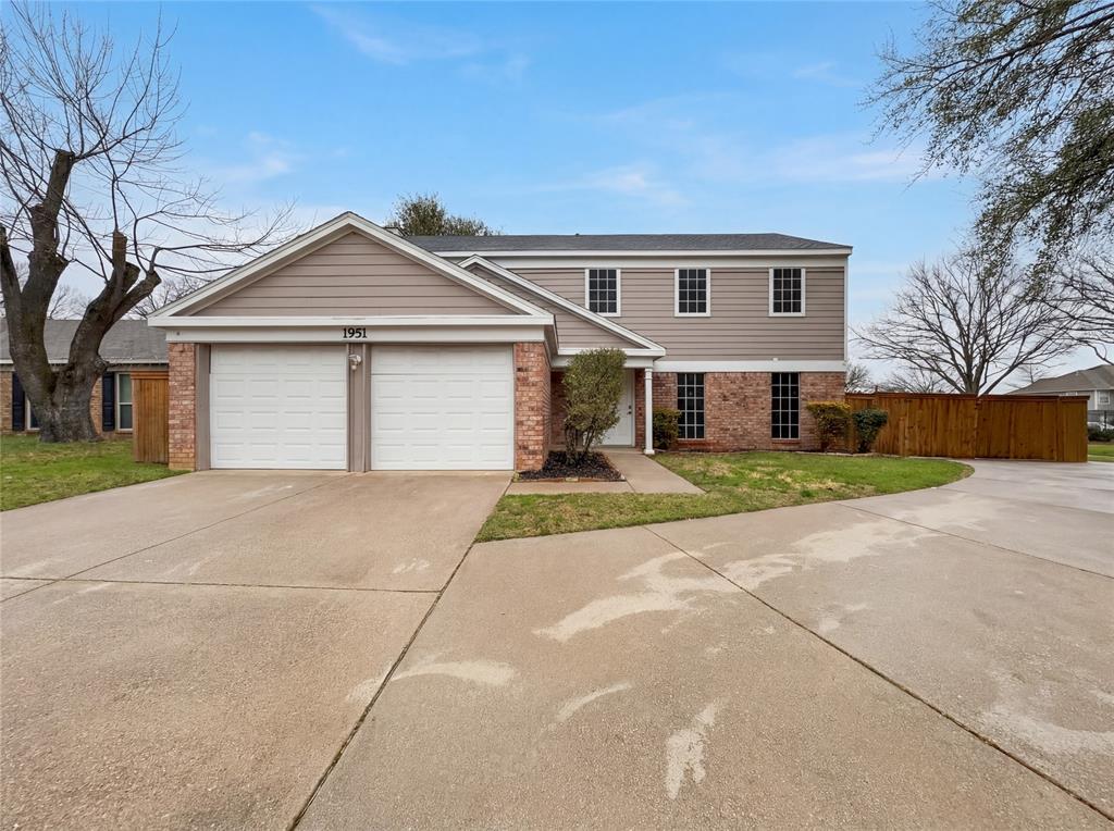 1951 Pin Oak Drive, Flower Mound, TX
