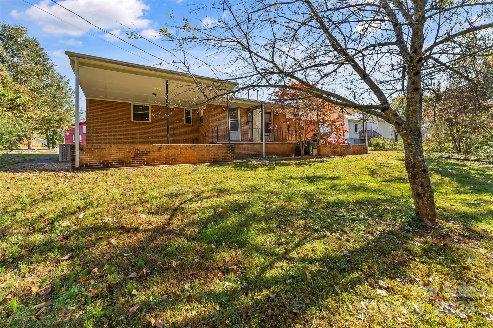 202/204 Barbour Drive