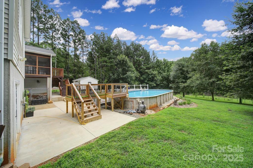 4394 Mountain Creek Road