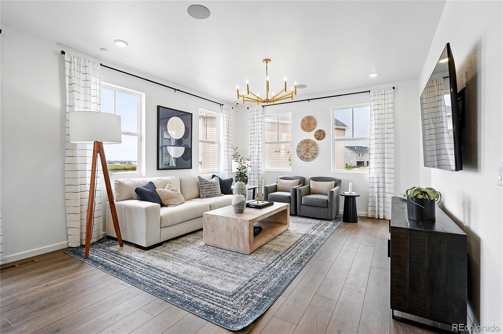 14845 Arbor Boulevard W