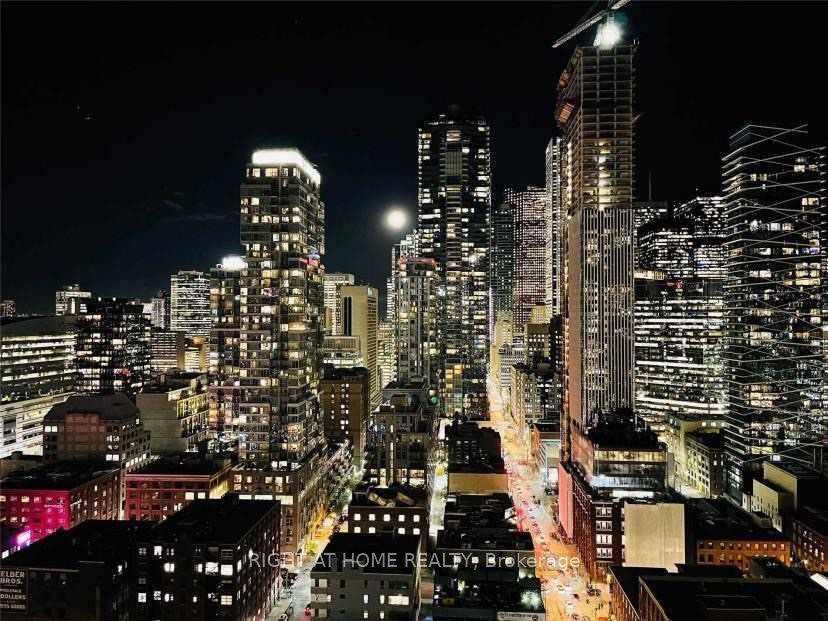 290 W Adelaide St 3212