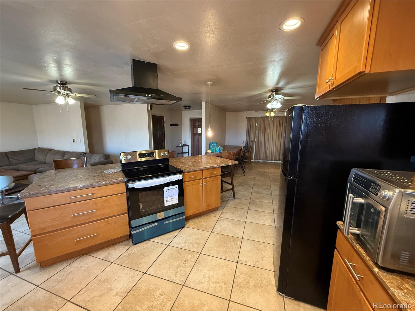 16851 County Road Ee