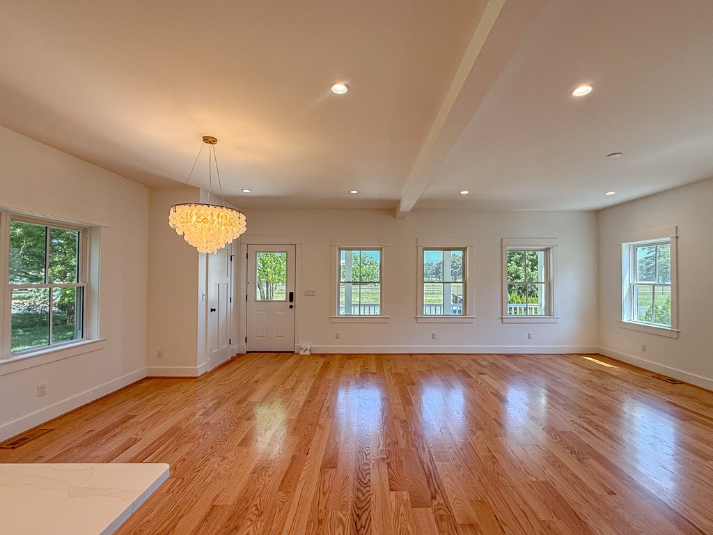 714 Monroe Ave 32