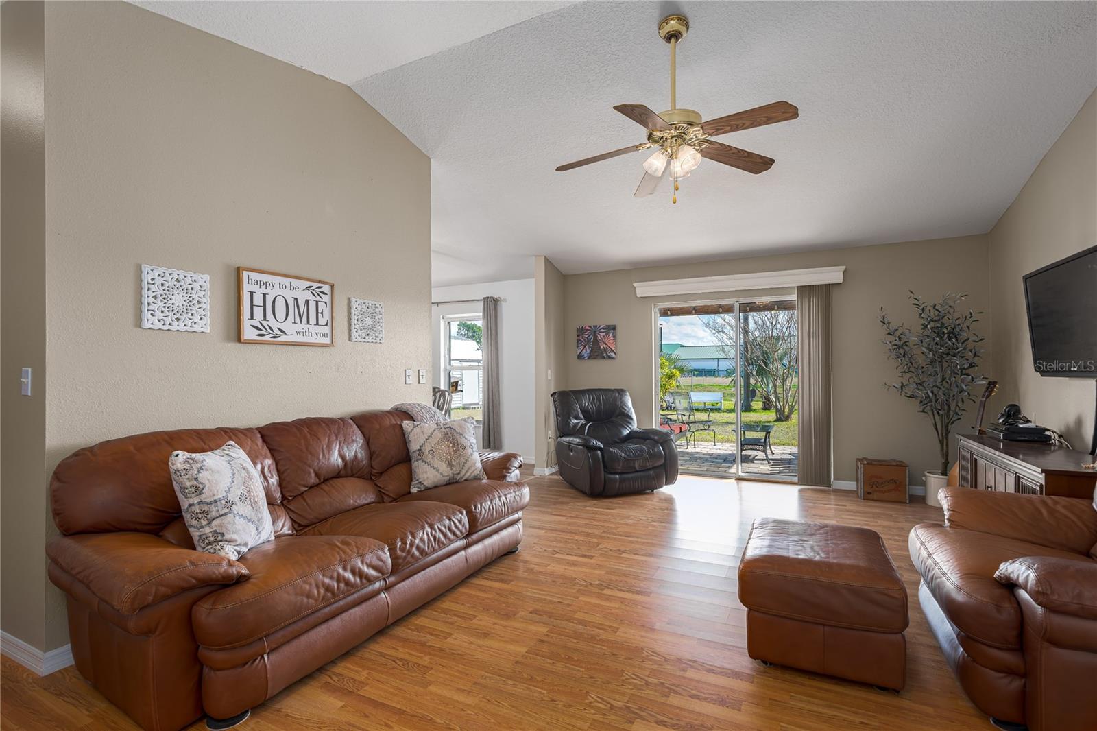 1406 14th Street Court W