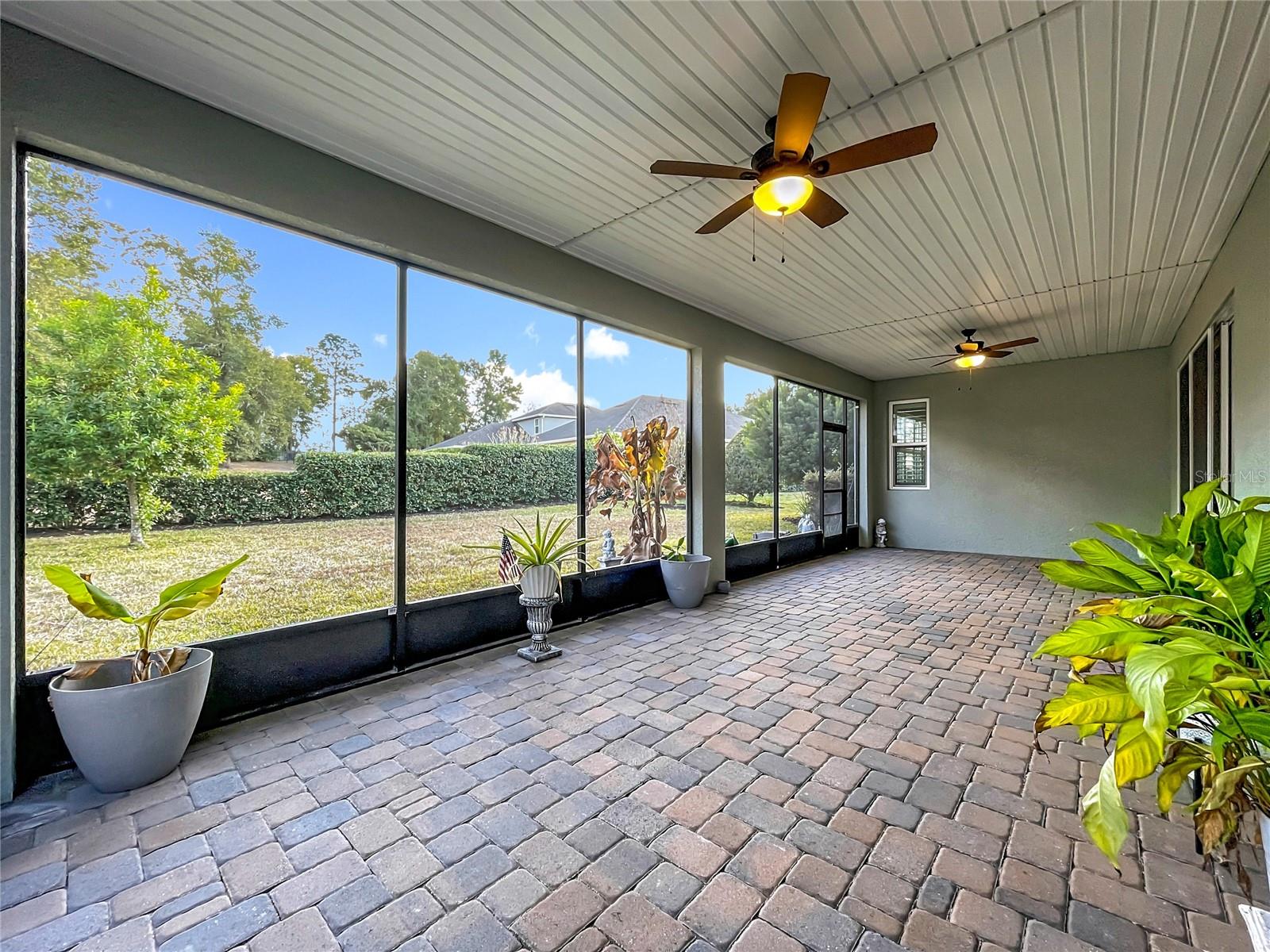 295 Northcote Court
