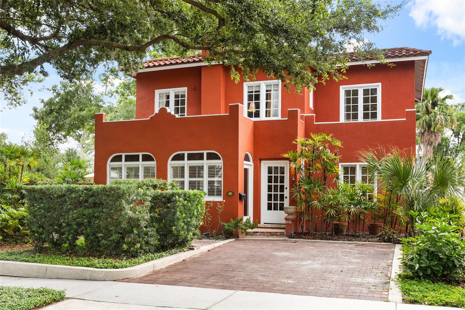 318 Vitoria Avenue, Winter Park, FL