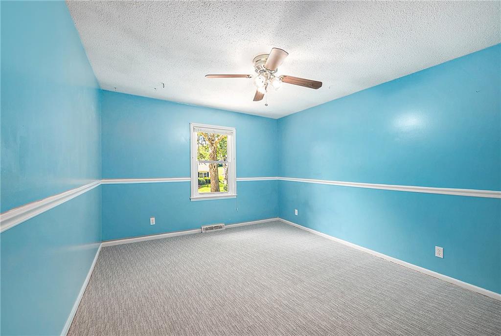 1600 NE 49th Terrace