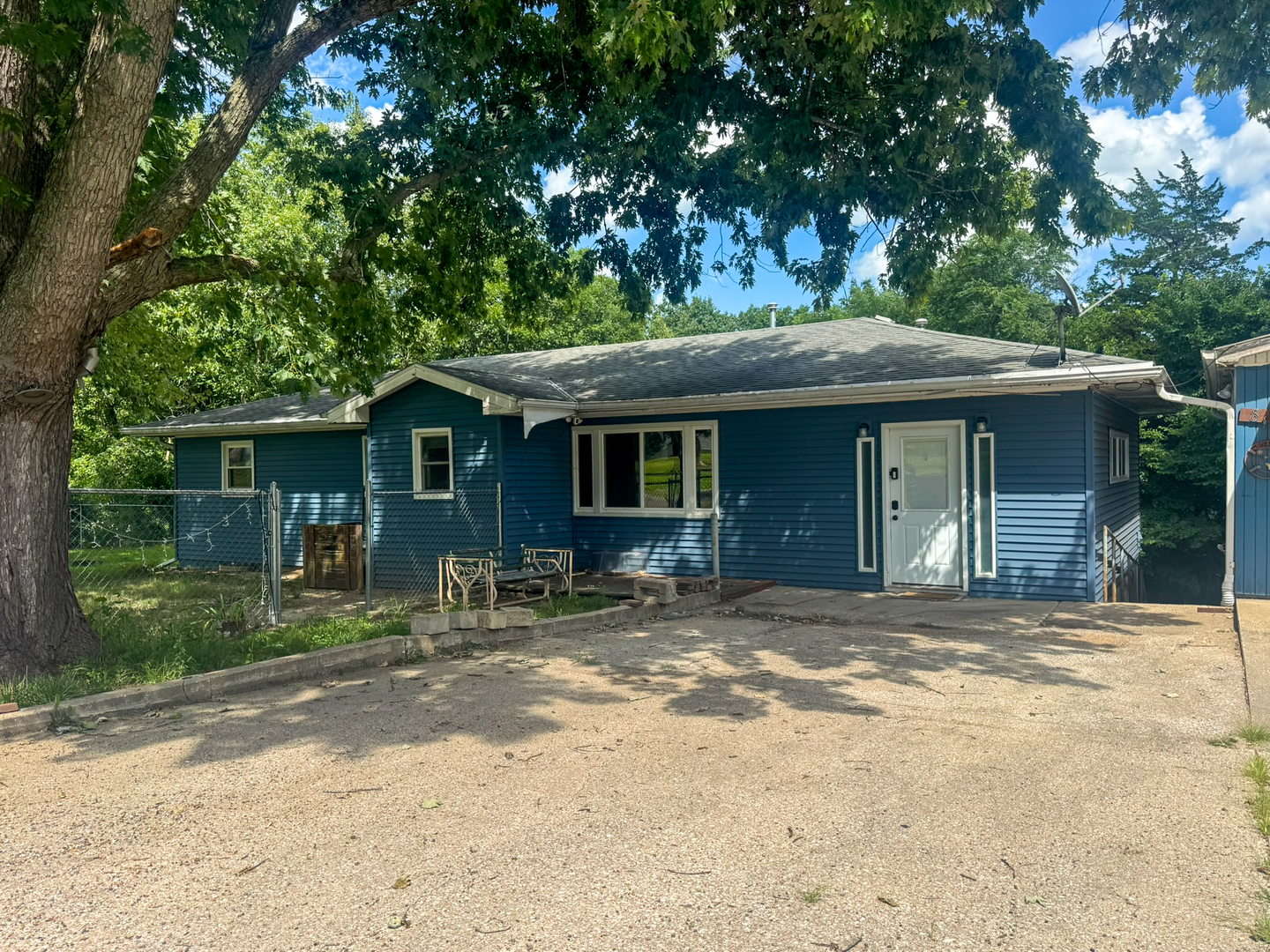 800 Shady Acres Lane