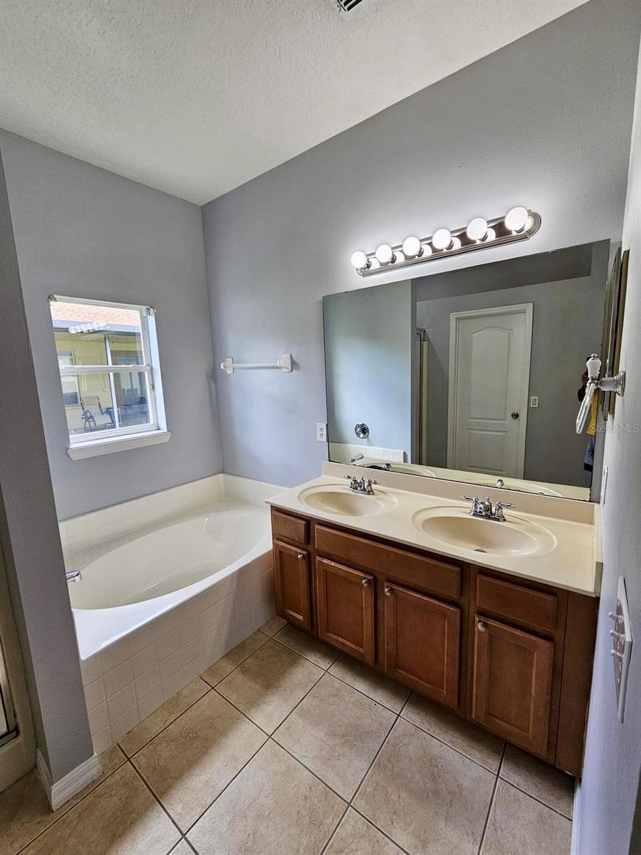 3837 Wood Thrush Drive