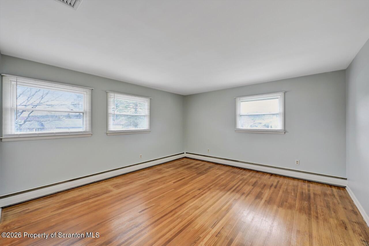 506 Tulip Circle