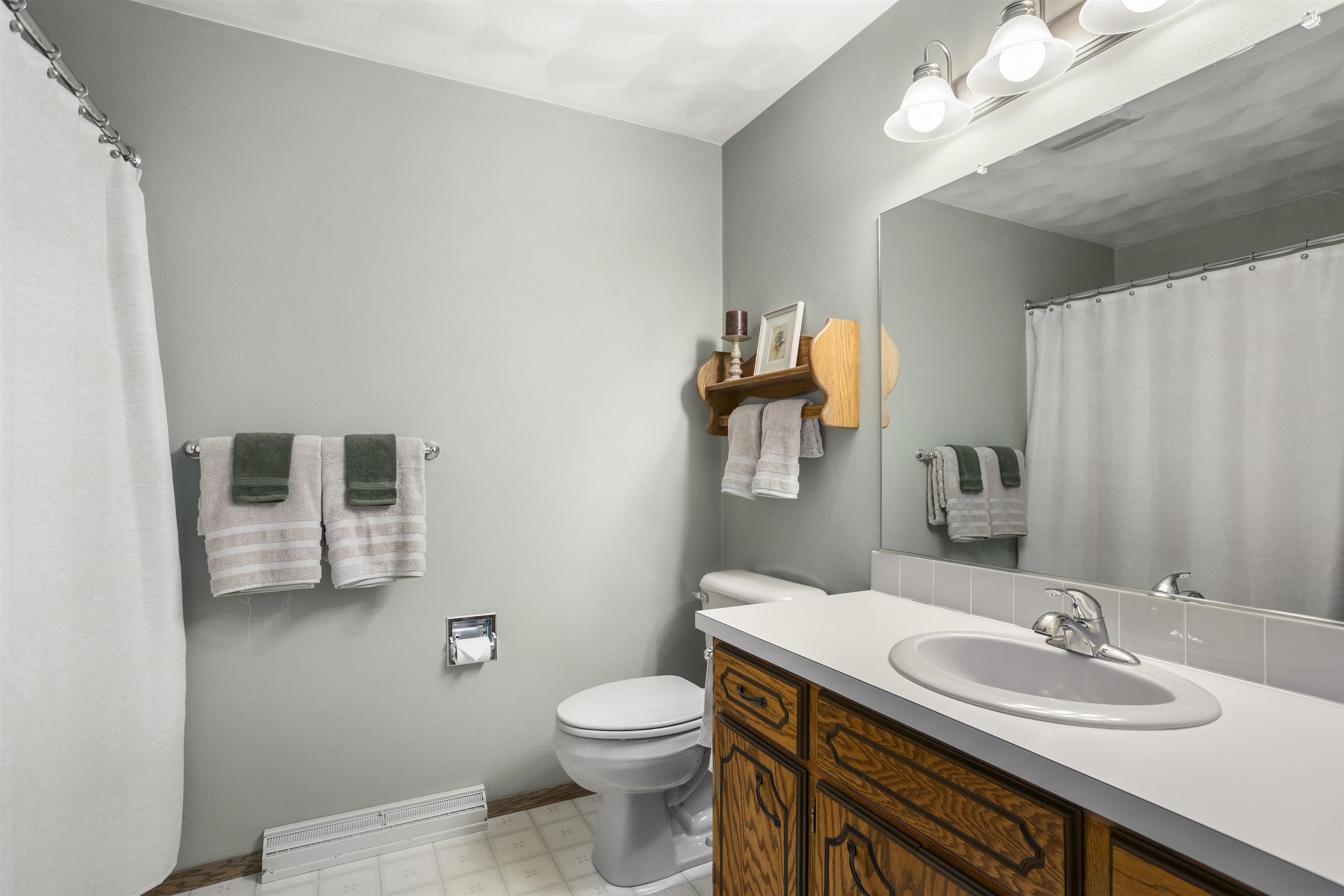 2630 N Birchwood Avenue