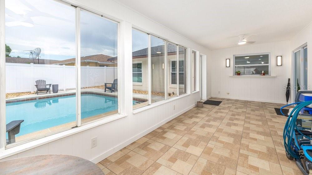 2086 Winnetka Court