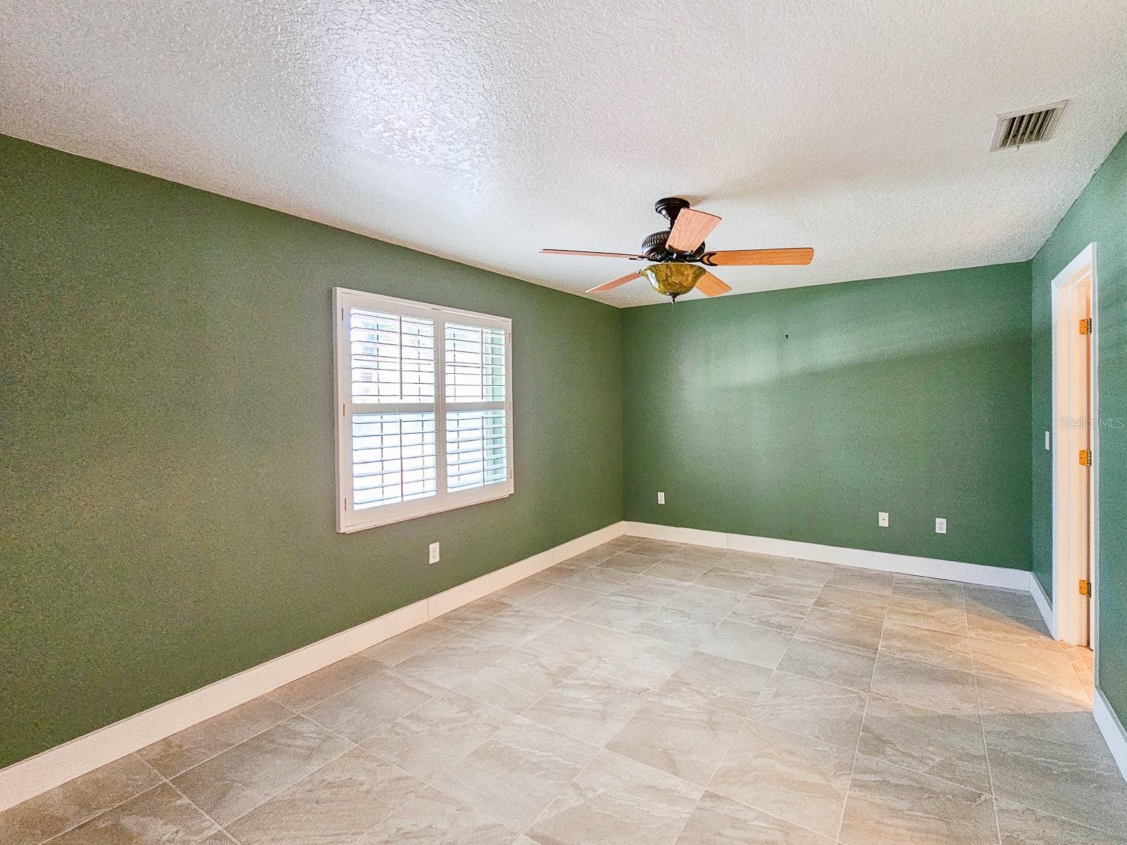 98 Ramblewood Drive