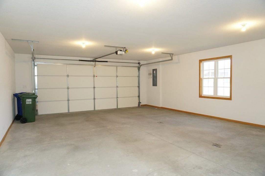 815 Parkside Lane