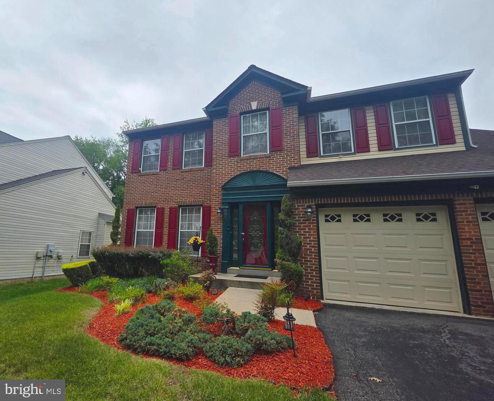804 Falls Lake Drive