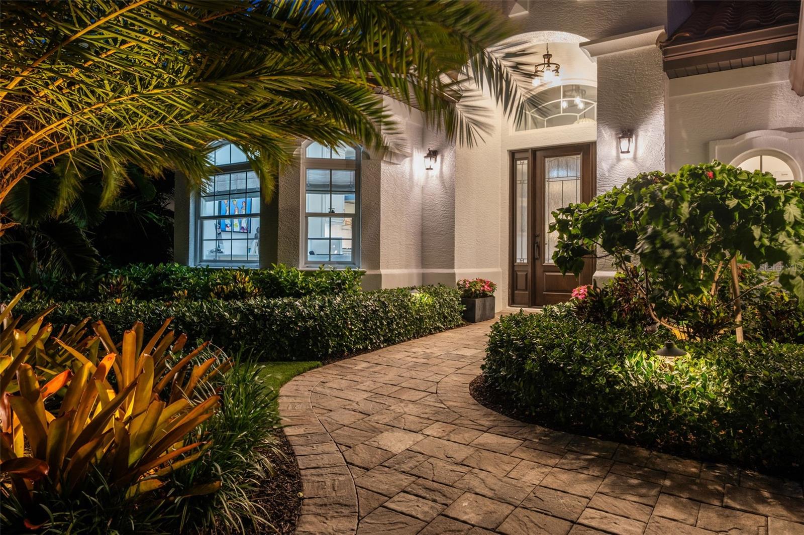 1915 Clematis Street