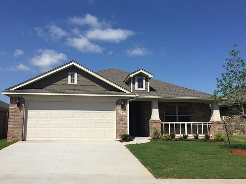 Nice 3/bed 2/ba, 1385sq' home located in Valencia - available now!Featuring an open floor plan, with granite counters, pantry, and breakfast bar. Pets allowed w/ additional deposit!Deer Creek schools.*Owner Licensee