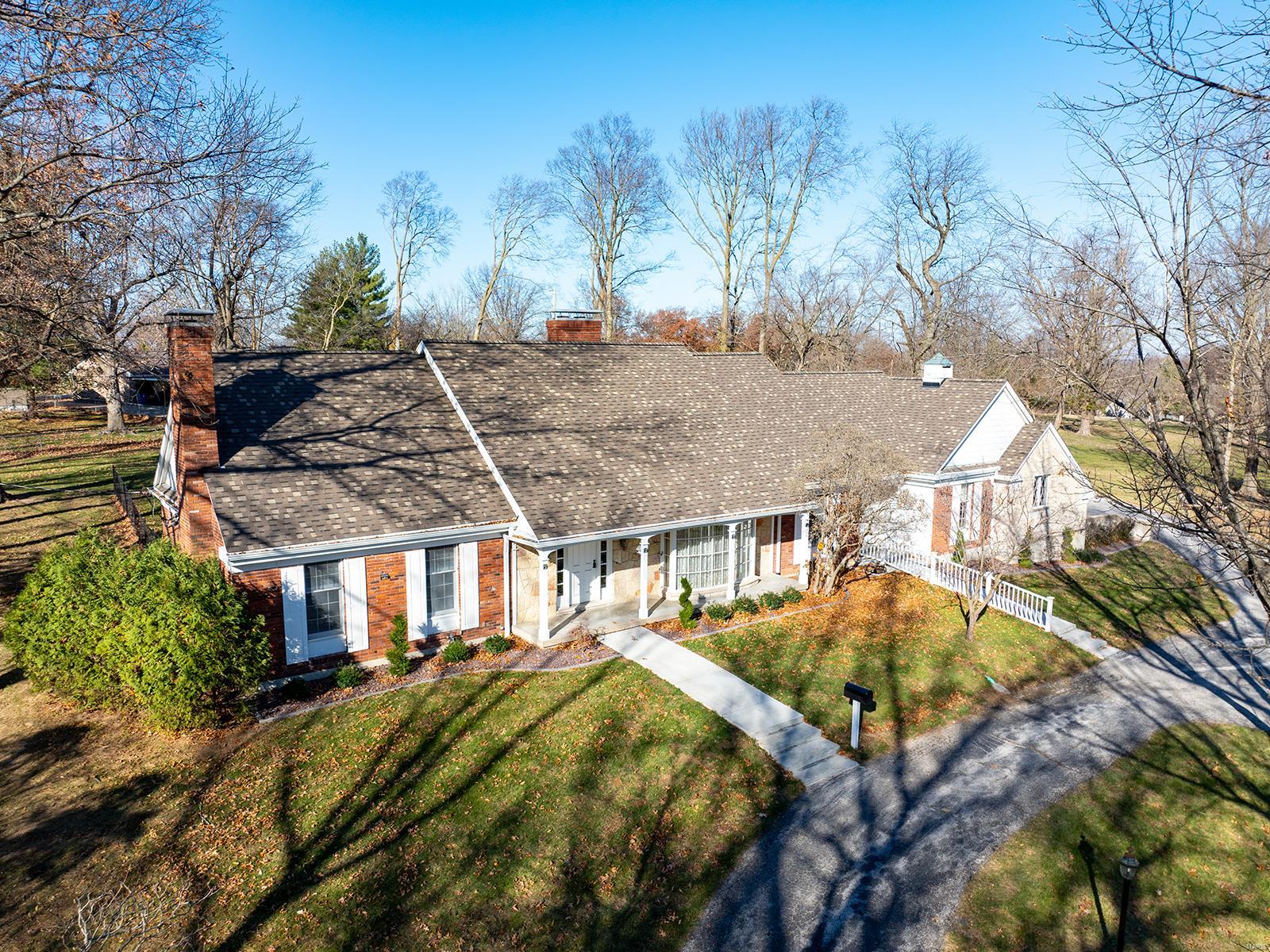5 Briarwood Drive