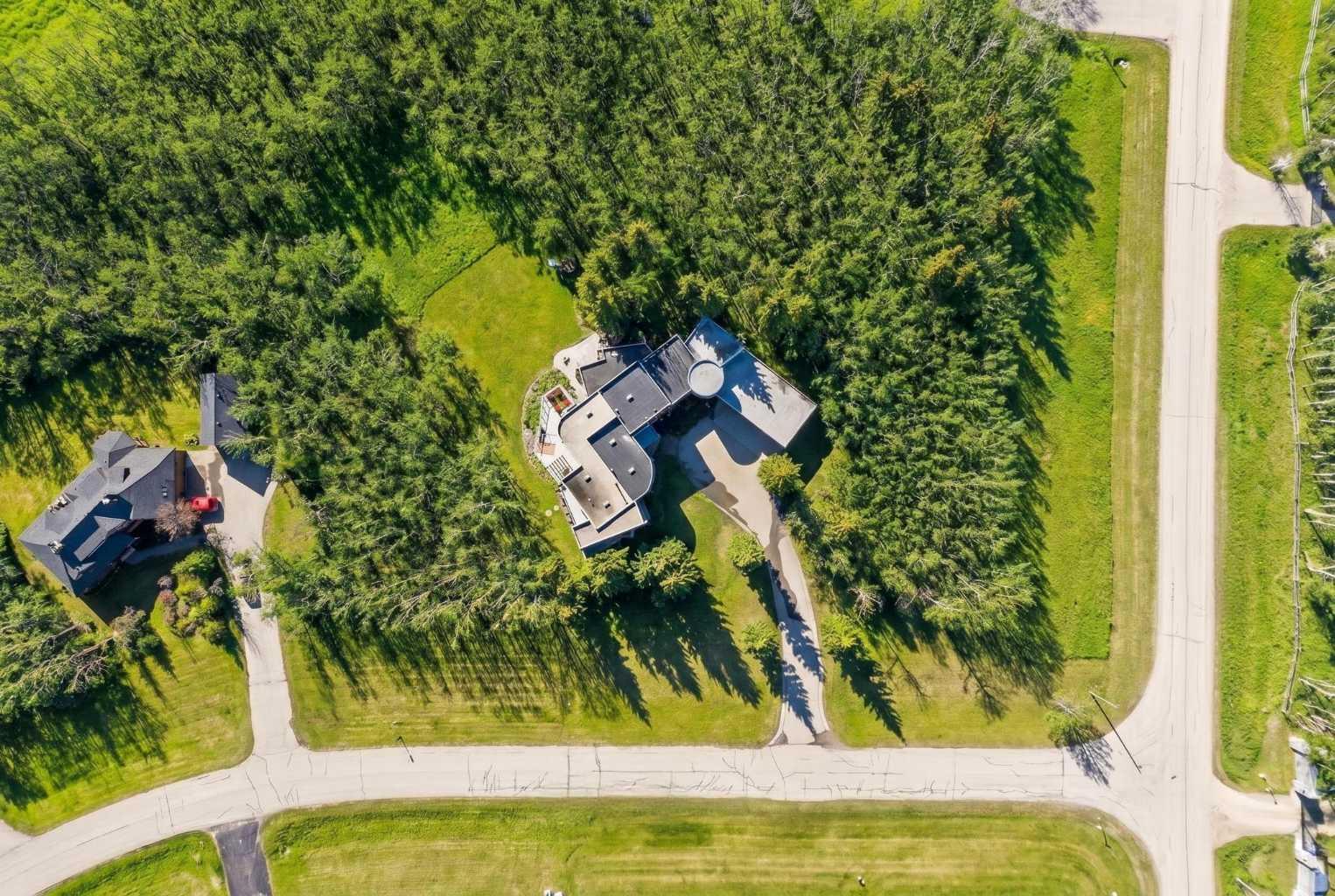 43 Westbluff Place