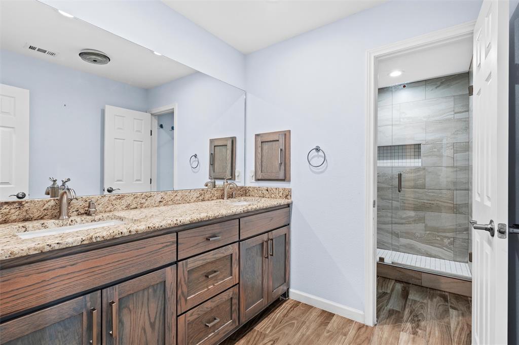 708 Gunnison Court
