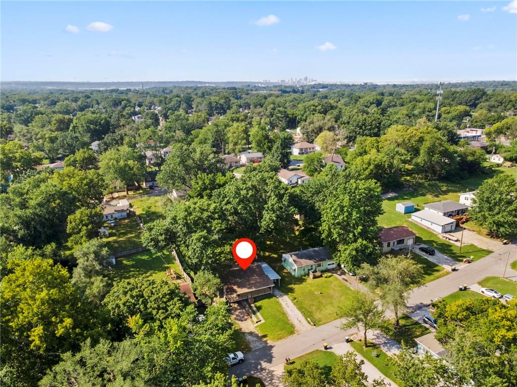 5211 NE 46th Terrace