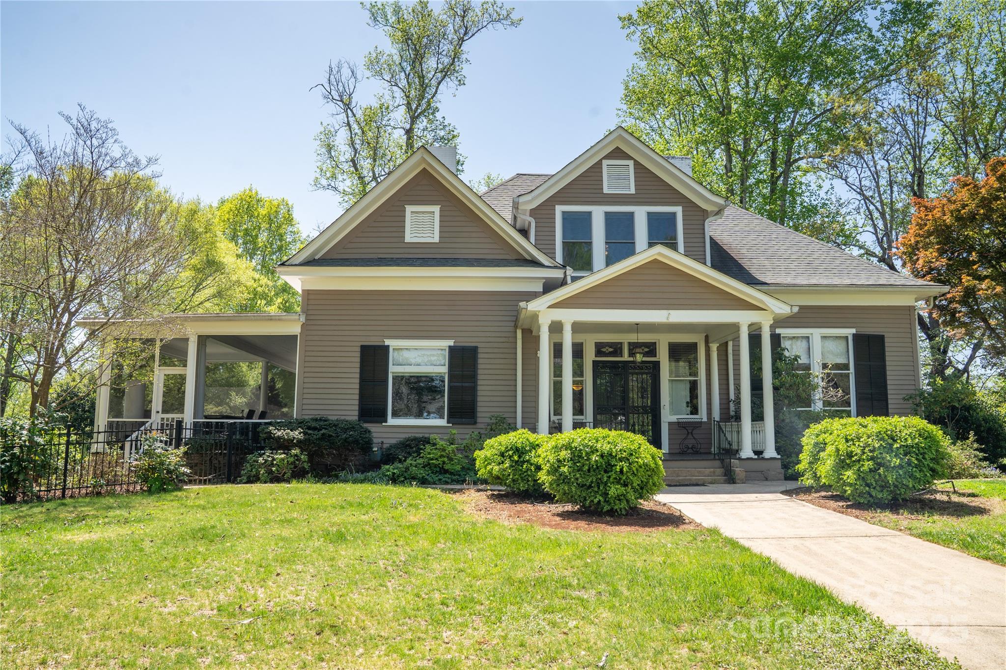 447 N Washington Street