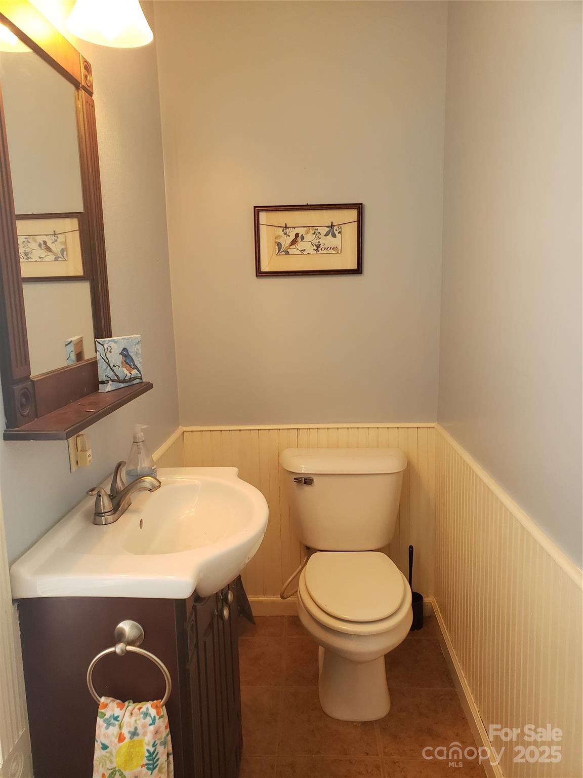 1055 Stagger Weed Road