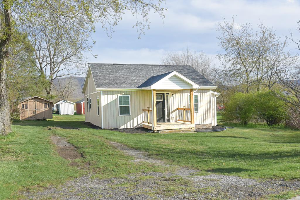 Charming and beautifully updated, this 3-bedroom, 2-bath cottage-style home offers the perfect blend of comfort and modern convenience—all nestled on a level lot in the heart of Wytheville. Step inside to discover modern updates throughout, creating a fresh and inviting living space that's move-in ready. The home features a newer roof, newer heat pump, and updated appliances, giving you peace of mind and energy efficiency for years to come. With 912 square feet of well-designed living space, this home maximizes functionality while maintaining a cozy feel. The dedicated laundry room adds everyday convenience, while the thoughtful layout makes the most of every square foot. Outside, the level lot provides easy maintenance and plenty of space to enjoy entertaining. Whether you're a first-time buyer, downsizing, or looking for a turnkey investment, this updated cottage is a must-see!