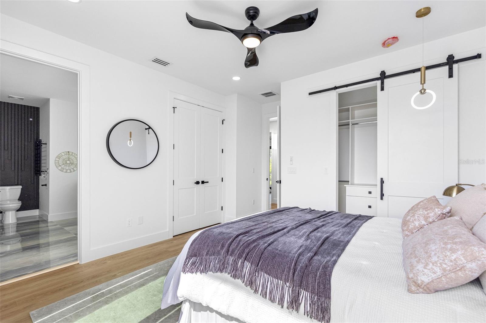 101 W Warren Avenue 2