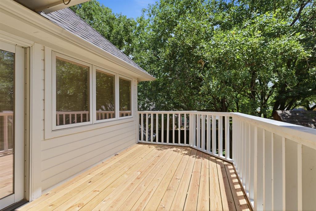 605 Shady Brook Court