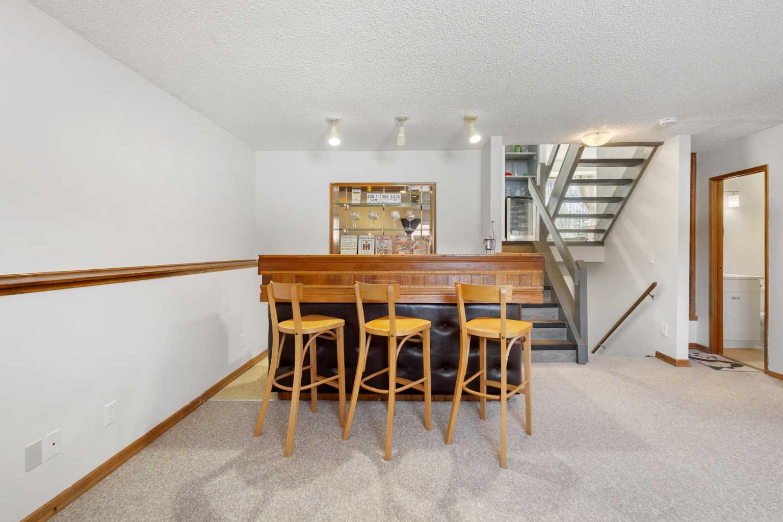 95 Beddington Way NE