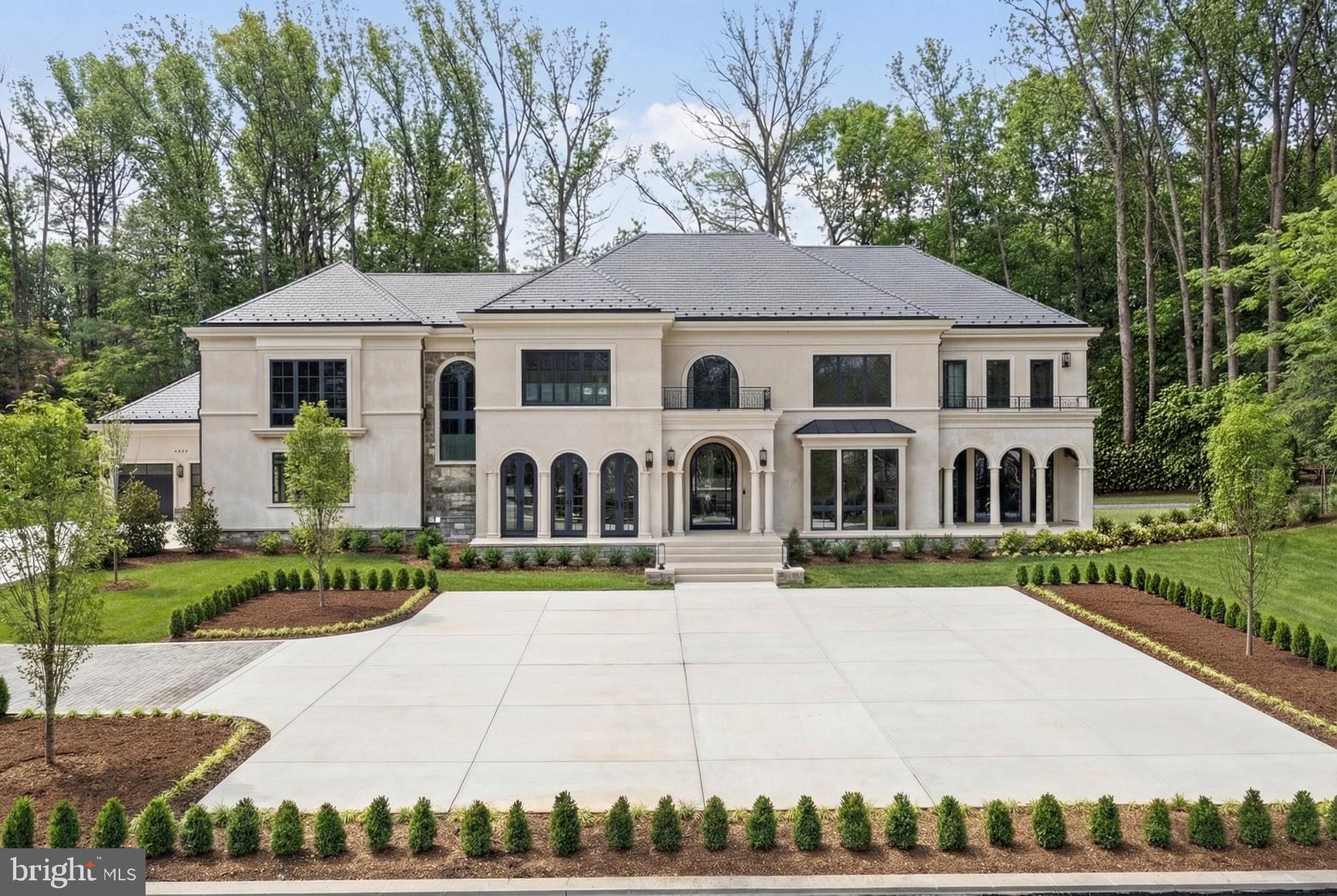 7112 Natelli Woods Lane
