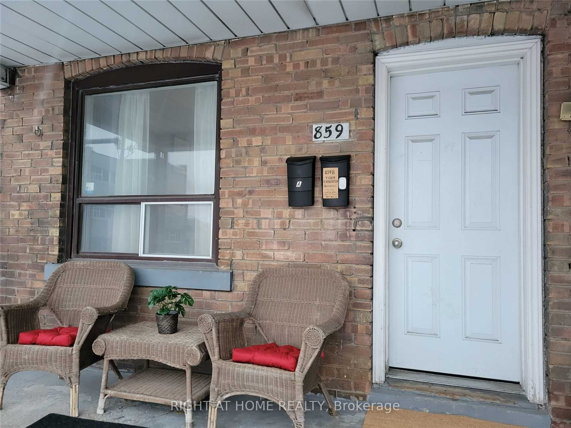 859 Gladstone Ave Unit A