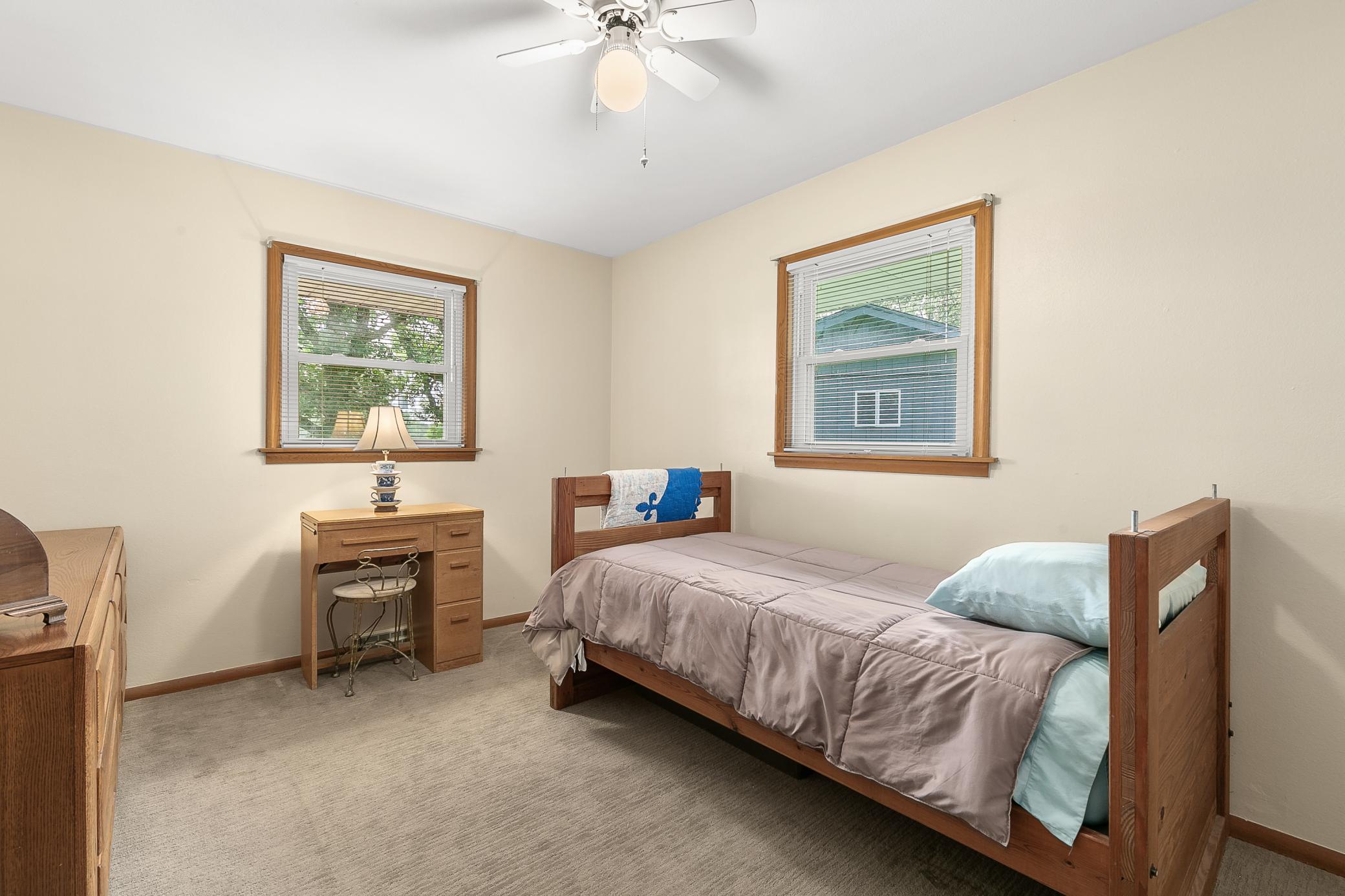 2655 Woodside Lane