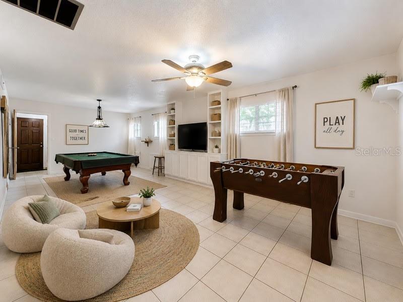 1511 Glastonberry Road